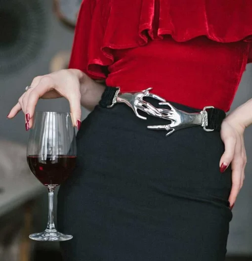 Nicoletta Carlone "Bella" Victorian Style Clasped Hands Belt Buckle