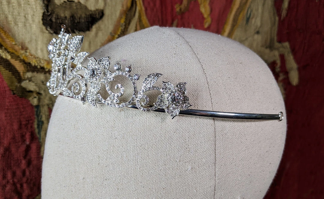 Nicoletta Carlone "Livia" Vintage Style Flower Tiara 5 Nicoletta Carlone "Livia" Vintage Style Flower Tiara