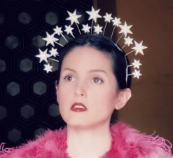 Nicoletta Carlone "Hedy" Star Crown (pre-order)